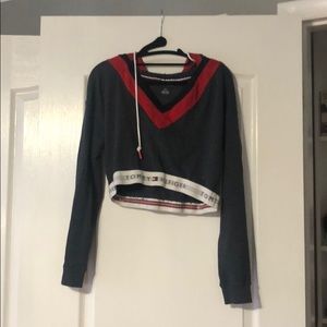 Tommy H cropped sweatshirt